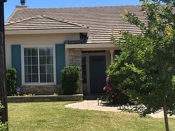 3rd image of 2670 Palmer Cir
