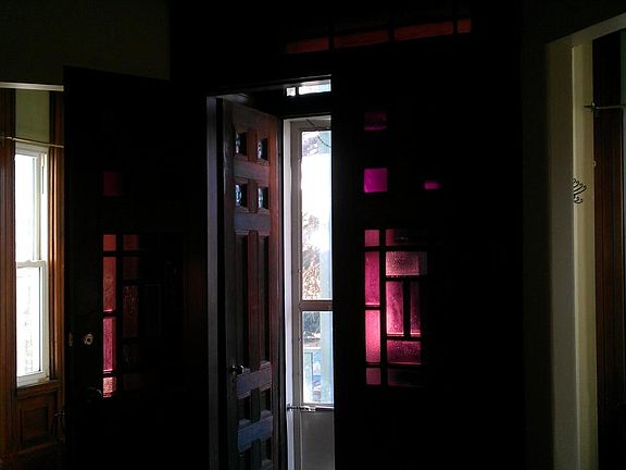 Private Entrance leading to Living room