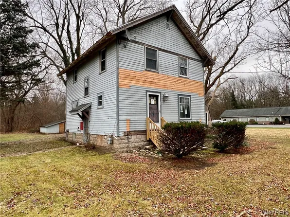 3797 Lockport Olcott Rd, Lockport, NY 14094
