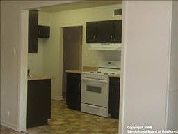 2nd image of 4715 Duquesne Dr