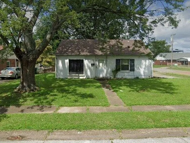 3900 Placid Pl — Photo 1