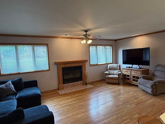 3rd image of 25038 S Timber Ct
