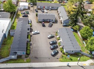 13718 SE Division St, Portland, OR 97236