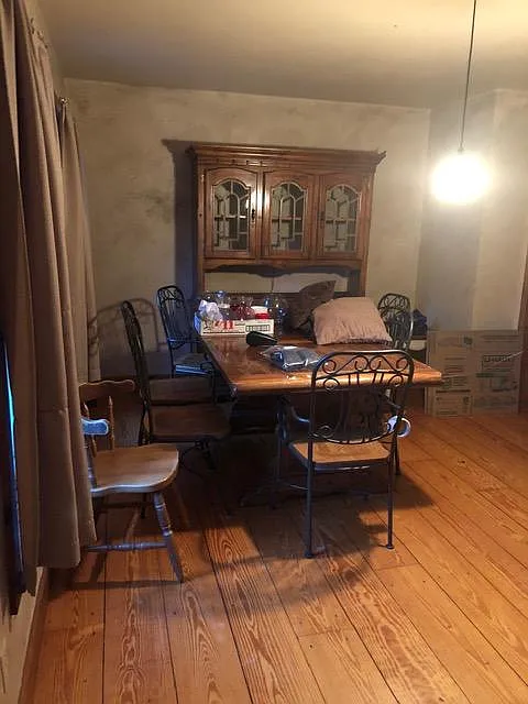 251 Sherman Ave — Photo 2