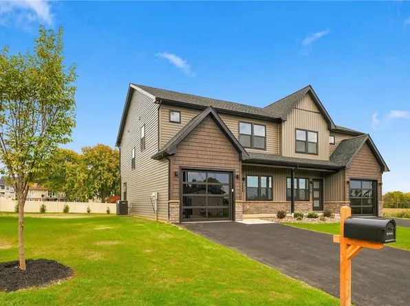 830 Hunter St N, Catasauqua Bor, PA 18032