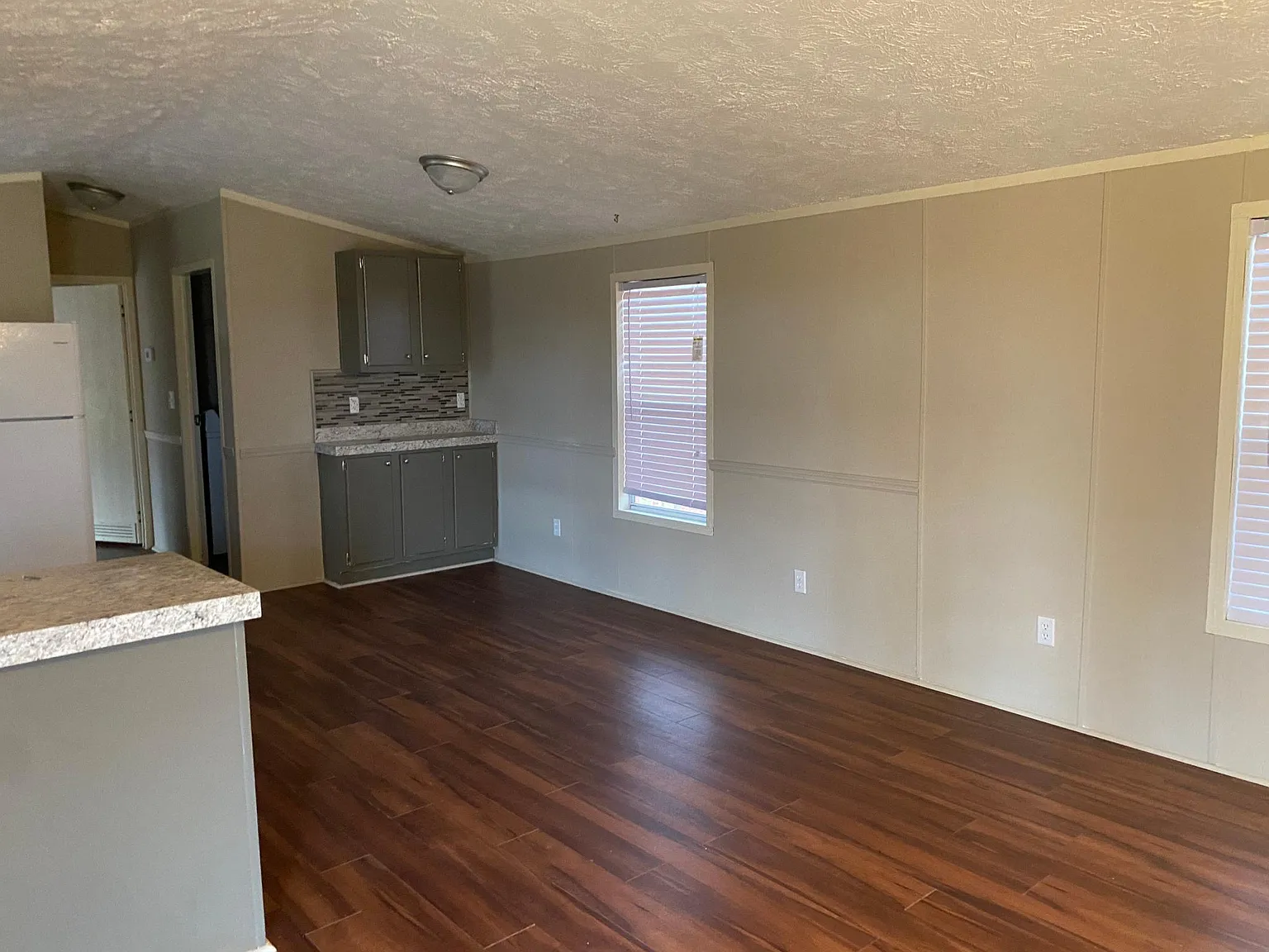 116 Serene Ln — Photo 4