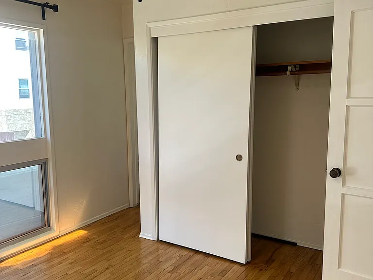 2801 Carleton St #2803 — Photo 8