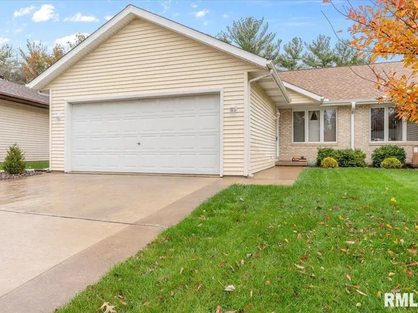 5220 Carlton Dr, Springfield, IL 62703