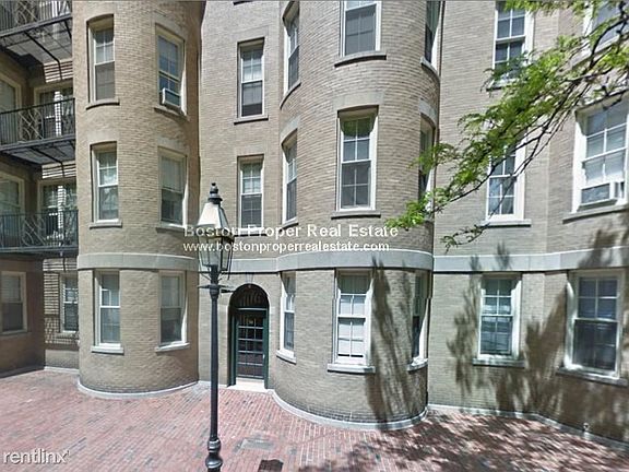 56 Clearway St. Boston - Back Bay Building Photo 2