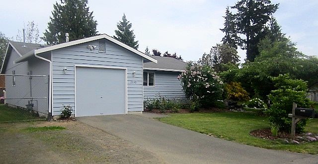 1st image of 2592 NE Sheffield Pl