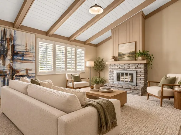 3459 Highlander Dr, Eagan, MN 55122