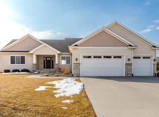 5211 Harvest Rd, Ames, IA 50010