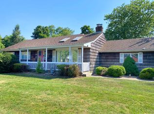 2 Highview Blvd, Brookhaven, NY 11719
