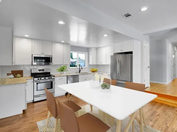 1691 Woodcrest Dr, Concord, CA 94521