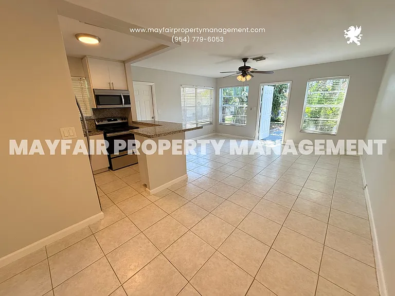 627 NE 10th Ave #6 — Photo 6