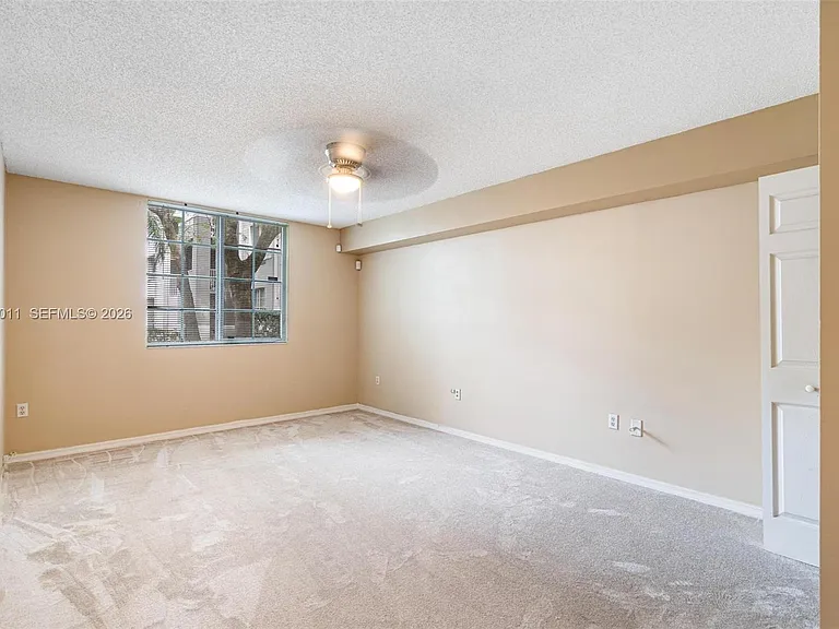 11133 SW 8th St #104 — Photo 10