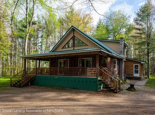 11299 Patmos Ln, Carson City, MI 48811