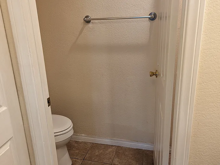 240 W Lincoln Ave W #6 — Photo 12