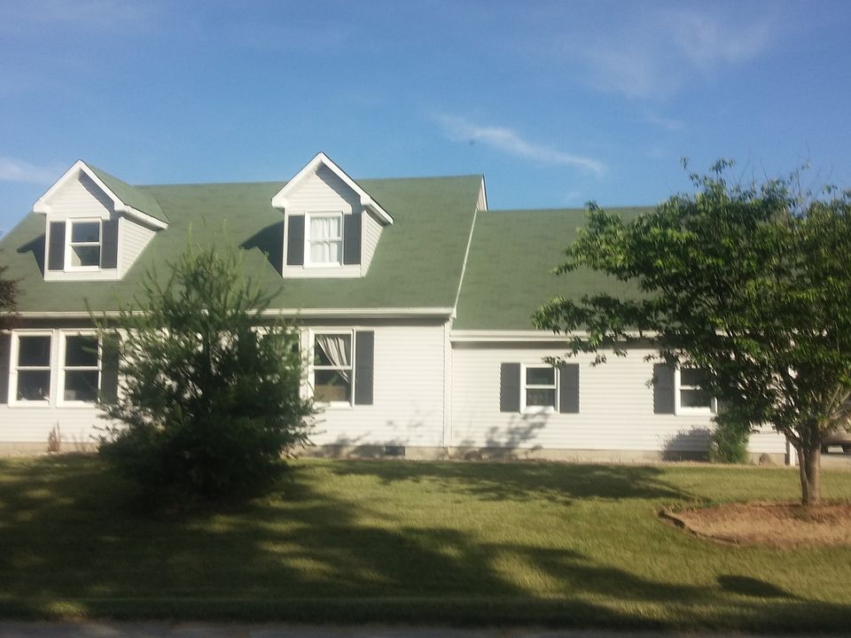 1st image of 15 Myrenia Ave