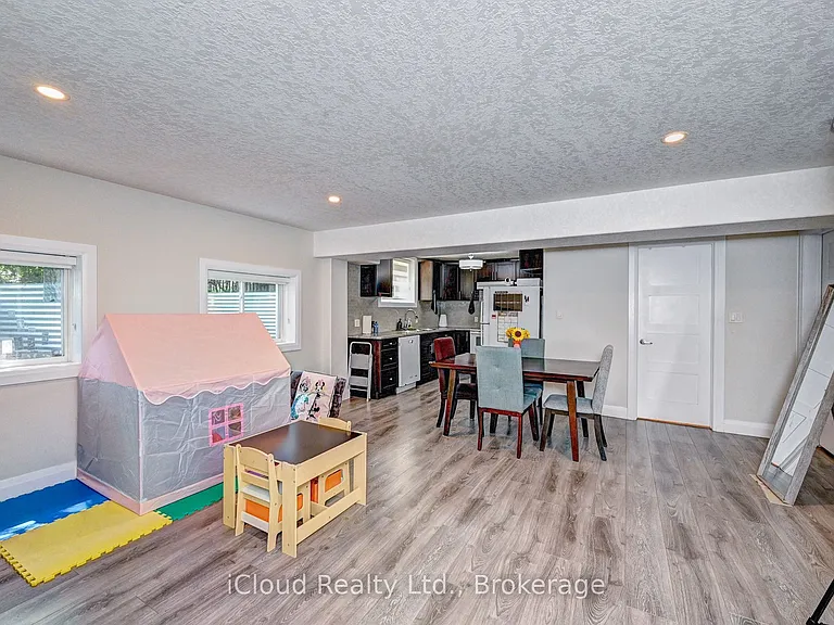 65 Arkell Rd #BASEMENT — Photo 14