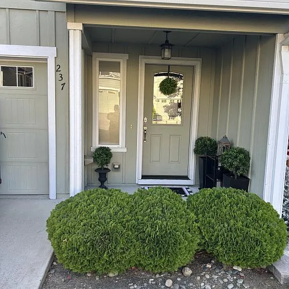 237 Dunthorpe Dr — Photo 31