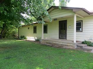 915 Cross Lanes Rd, Alma, AR 72921