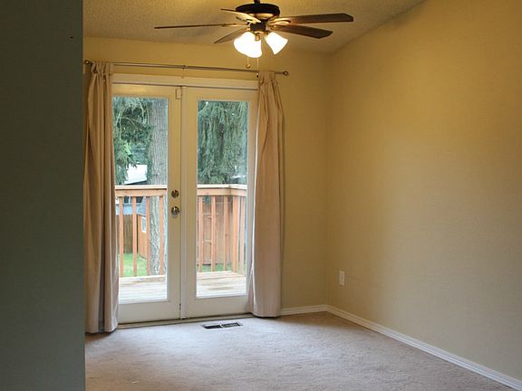3rd image of 21520 128th St E