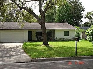 1225 SW 81st Dr, Gainesville, FL 32607