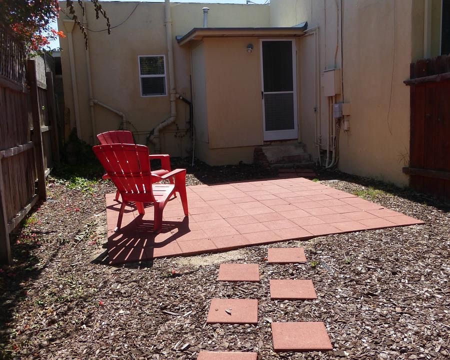 private yard-looking at unit from gate
