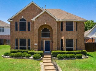 1707 Hollow Creek Ct, Garland, TX 75040