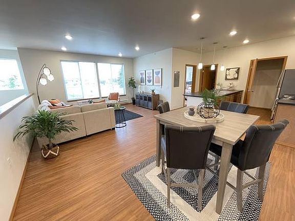 5th image of 4175 E Poleline Ave #202