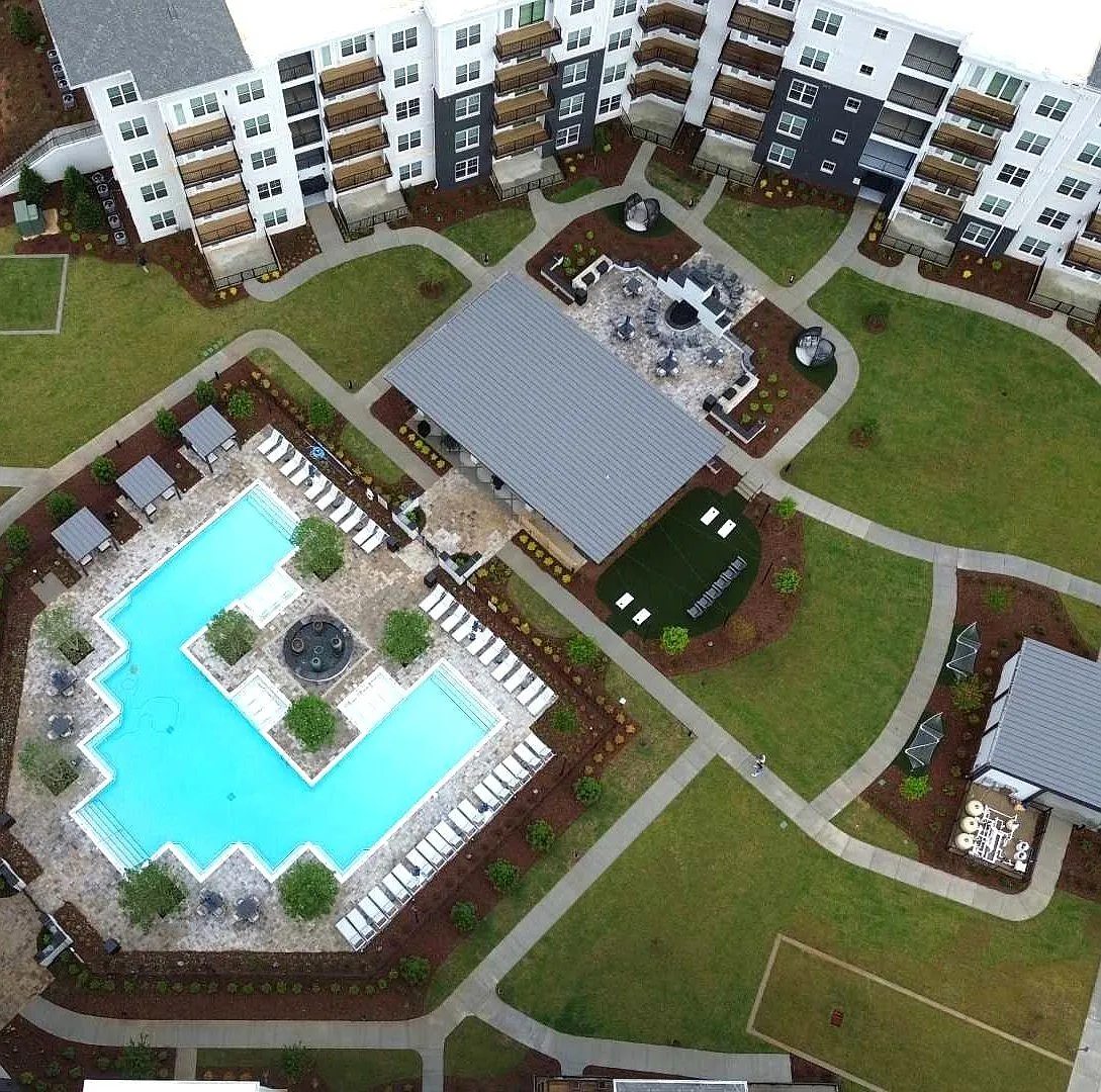 The Collier Sugar Hill Luxury Apartments — Photo 4