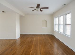 1821 W Leland Ave APT 1, Chicago, IL 60640
