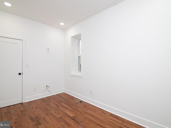 4th image of 3033 W Diamond St Floor 3