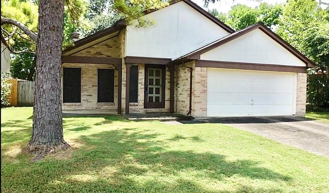 3 bed, 2.0 bath, 1552 sqft, $1,750 — Photo 1