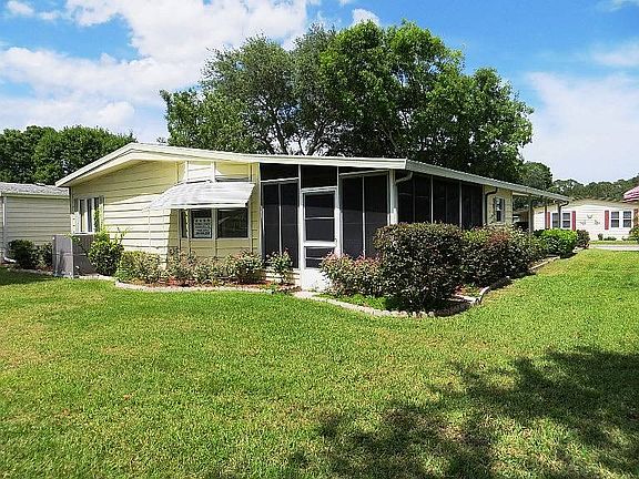 3rd image of 2204 Las Fuentes Dr #326