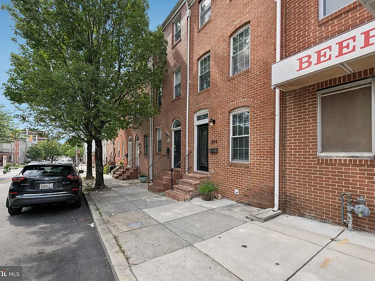 1814 E Pratt St — Photo 35
