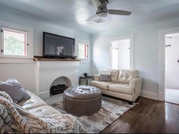 4th image of 2734 Federal Ave