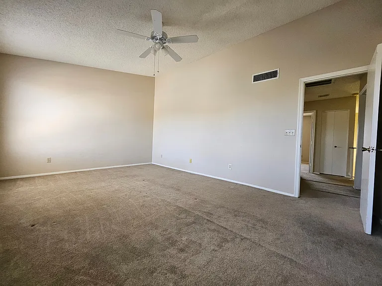 4582 W Piute Ave — Photo 7