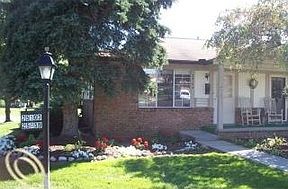 2nd image of 25103 Franklin Ter
