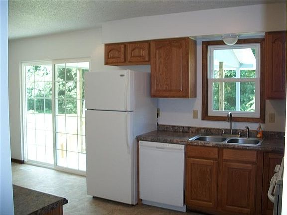 5th image of 106 Lakeland Dr