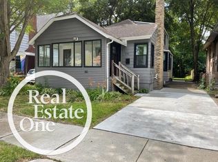 516 E Maplehurst St, Ferndale, MI 48220