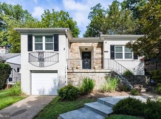 3018 Arizona Ave NW, Washington, DC 20016