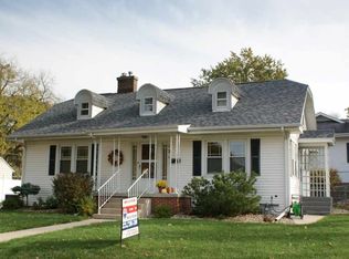 121 Elston Ave, Waterloo, IA 50701