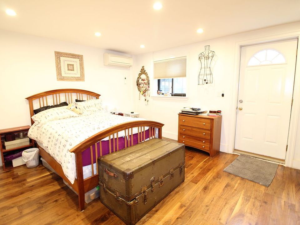 1st image of 184 Lefferts Pl #1