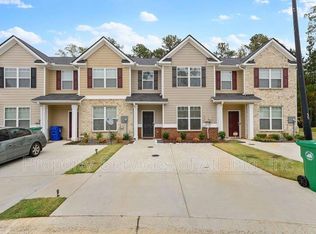 2633 Parrish Ct, Lithonia, GA 30038