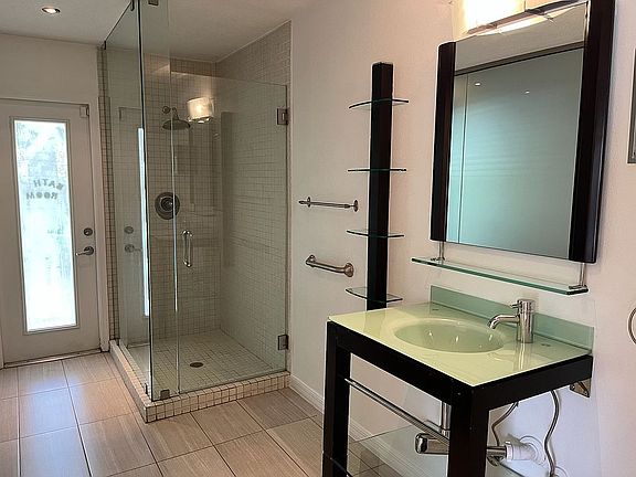 Guest bath