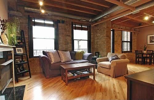 2nd image of 226 N Clinton St APT 222