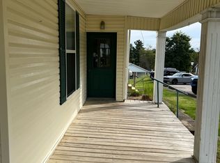 133 S Marietta St, Saint Clairsville, OH 43950