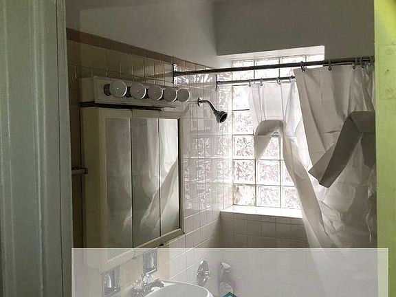 3rd image of 3454-64 N Kedvale Ave #1